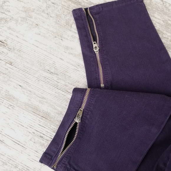 Purple ankle stretch petite jeans w/ ankle zippers - Picture 3 of 9